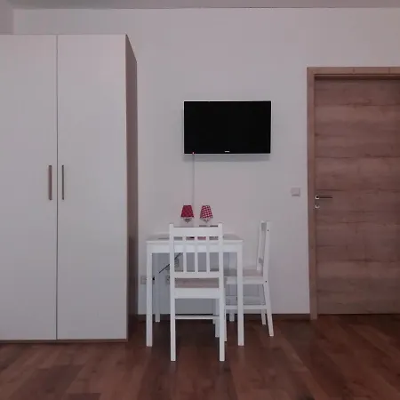 بيت ريفي Gaestehaus Laienhof باد فورتساخ